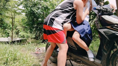 DRIVER FUCK HARDCORE A 18+ STUDENT IN OUTDOOR GOES VIRAL ON INTERNET