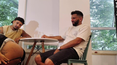 Dois Irmos Numa Entrevista Para Tiffany Montavani Sentou Pirocada Na an