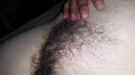 Duerme desnuda