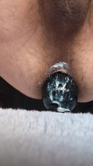 Juicy butt plug taken to the limit