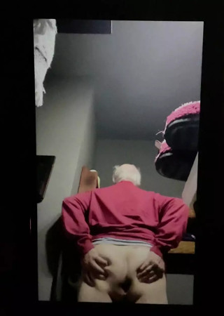 Piggy assplay