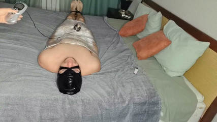 I Sat on My Face, Let Me Sip the Wet One.