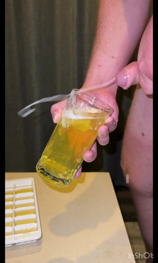 Nasty piss cocktail with frozen and fresh cum!