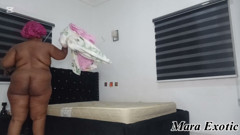 Mara Exotic Naked Fat Ass Ebony Homemade Chores Routine