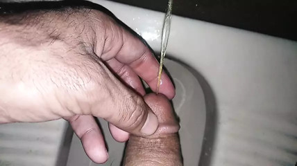 Taste yummy pissing