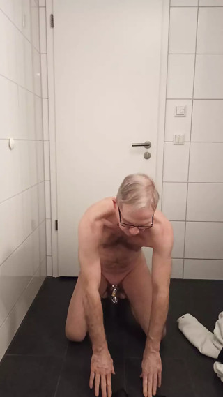 Weighing, cagecheck, punishment drip horny