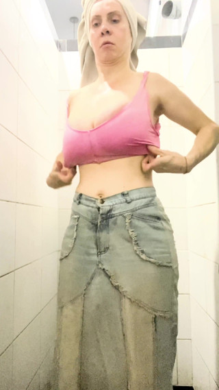 Masturbating in the Gym Shower