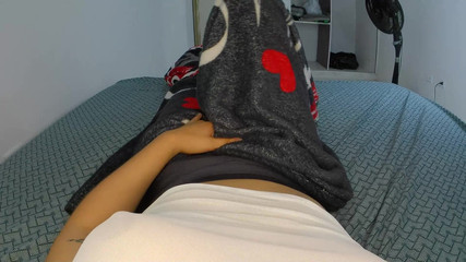 I masturbate before cleaning the house