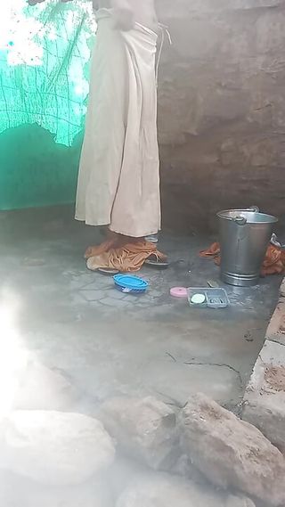 School girl Desi villge girl bathing outdoor leaked mms real desi girl big boobs cute innocent girl viral HD nude video