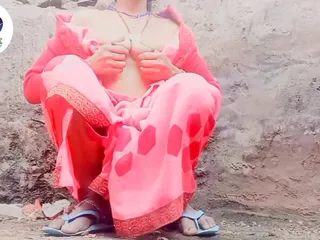 Indian Desi Village saree show finger and Boos masal raha tha robopl