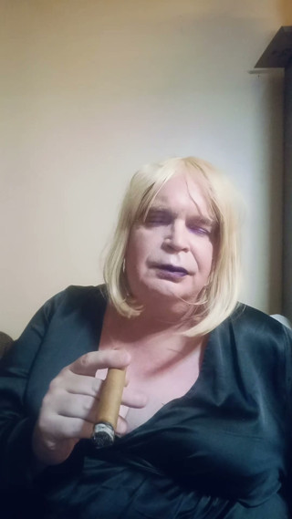 Part 2 - BBW TV discussing her many years in the BDSM and Kink world
