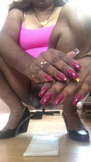 Cross dresser