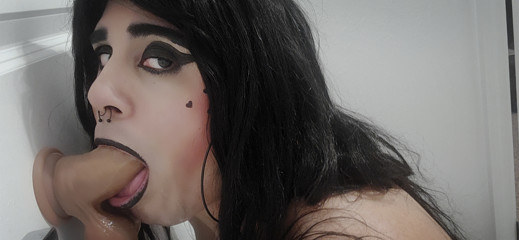 Goth Femboy loves tasting her dildo. thumbnail