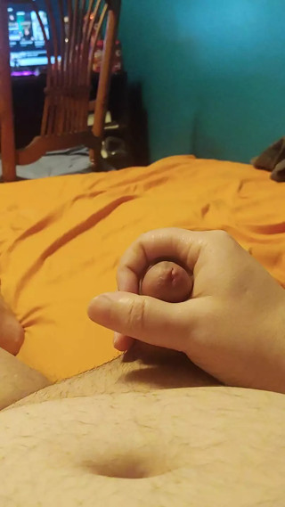 Chubby guy jerking his little dick