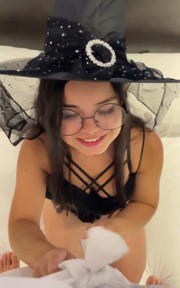 I Always Said That What Debora Prado Does with My Dick Is Witchcraft and She Dressed up as a Witch to Swallow My Rod