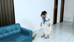 The maid used to steal in the boss's house