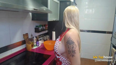 025 - Make a Cheesecake with Me