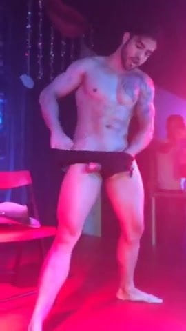 Pretty stripper with a cowboy hat