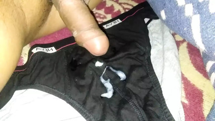 Indian Mota Lund Cumming on Panty thumbnail