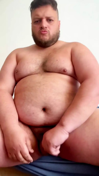 Hot Bear Handjob