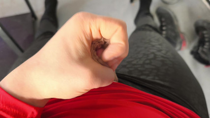 Spontaneous cumshot at the desk thumbnail