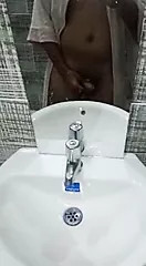 Massive cumshot &ndash; adult