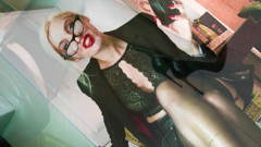 Psychologist in Nylons