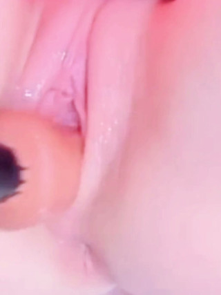 tight pink pussy strech inside
