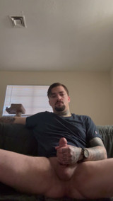 Nikbanger cums