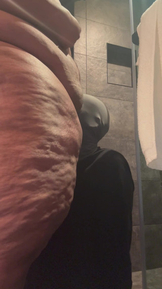 Using a White Subs Throat and Face