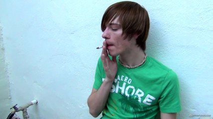 Ashton Smoke &amp; Stroke Outside
