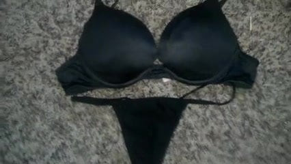 Cum On Aunts Black Bra &amp; Panties
