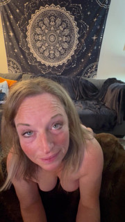 Beautiful Stepmom Please Put Your Dick In Me