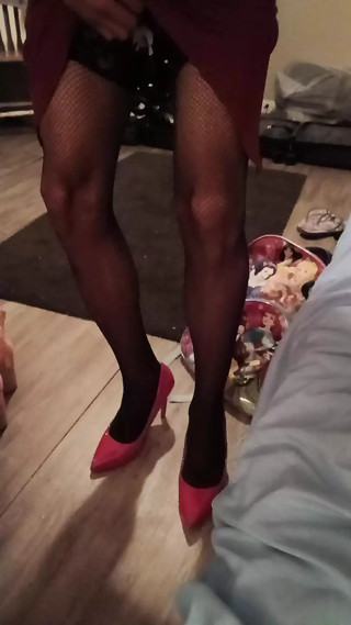 so sexy pissing in a bottle thumbnail