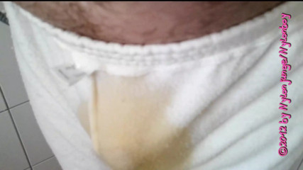 01 - Pissing in White Sweatpants