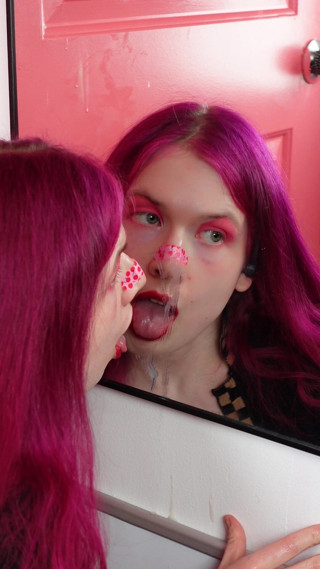 Redhead Tranny Pinky Mirror Cum thumbnail