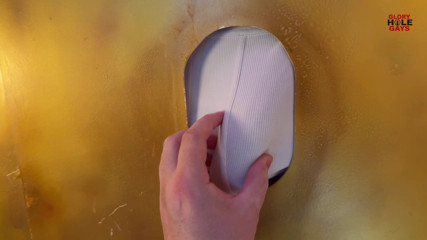 Spermaglas-Challenge am Gloryhole