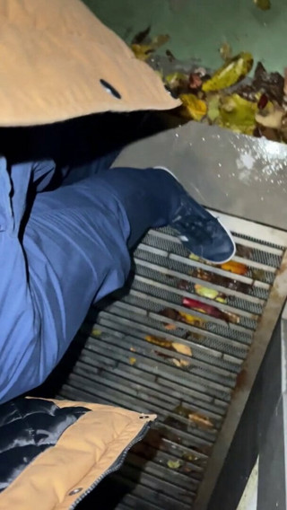 Pissing and cumming