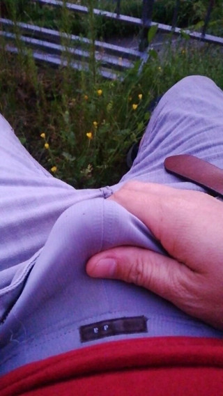 Pee fountain on shorts