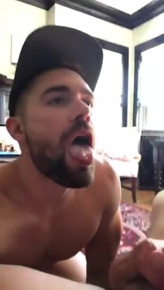 Bearded Stud Cumslut Strikes Again
