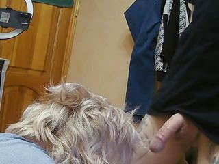 Stepmom ignores my cock and I cum on her hair