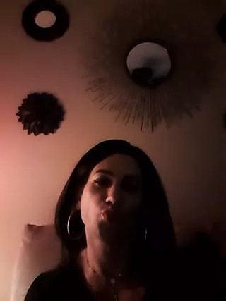 Nadia rose