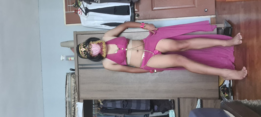 Sissy Genie dances for release thumbnail