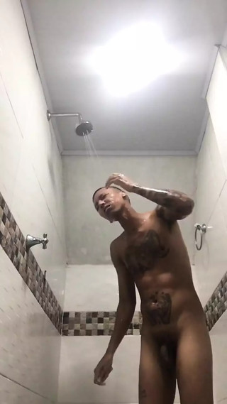 A Refreshing Shower 04:47 Am