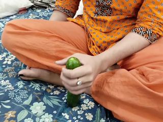 Pakistani Housewife Inserting Large Cucumber in Her Tight Pussy