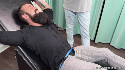 Bearded Jaxton returns to show off his ticklish size 12 feet