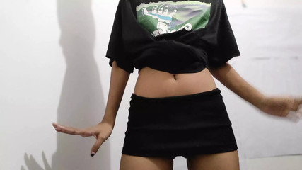 Indian sexy girl showing her boobs and fingering her pussy.