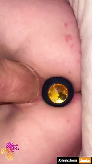 johnholmesjunior fucking Ananas films star Michaela McKenzie with anal toy inside and husband films
