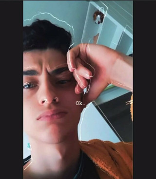 Grindr scam