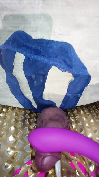 Wife dirty panties